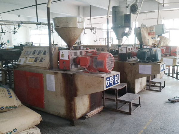 PVC塑胶型材生产