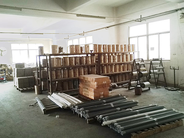 双色挤出型材存放处