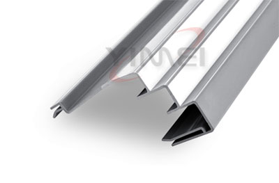 挤出异型材中的抗静电制品有何特点?