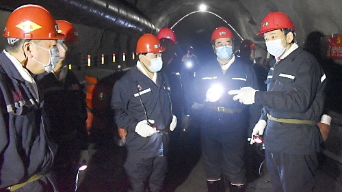 孙成坤在鸡西新发矿